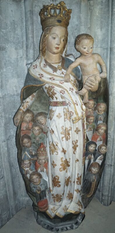 Schutzmantelmadonna/Gesamtansicht · Rechte: Archiv der DBH
